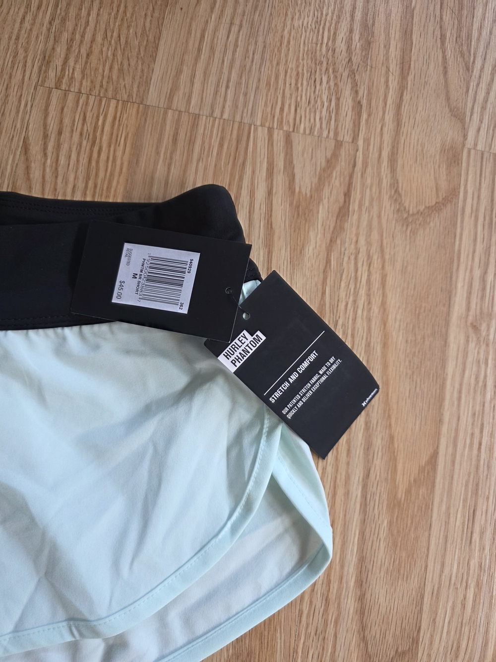 Hurley Women’s Phantom Boarshorts Medium - Picture 3 of 8